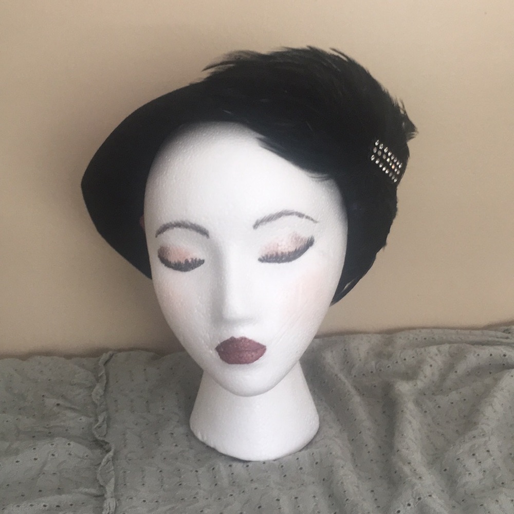 Wool and Feather Black Vintage hat